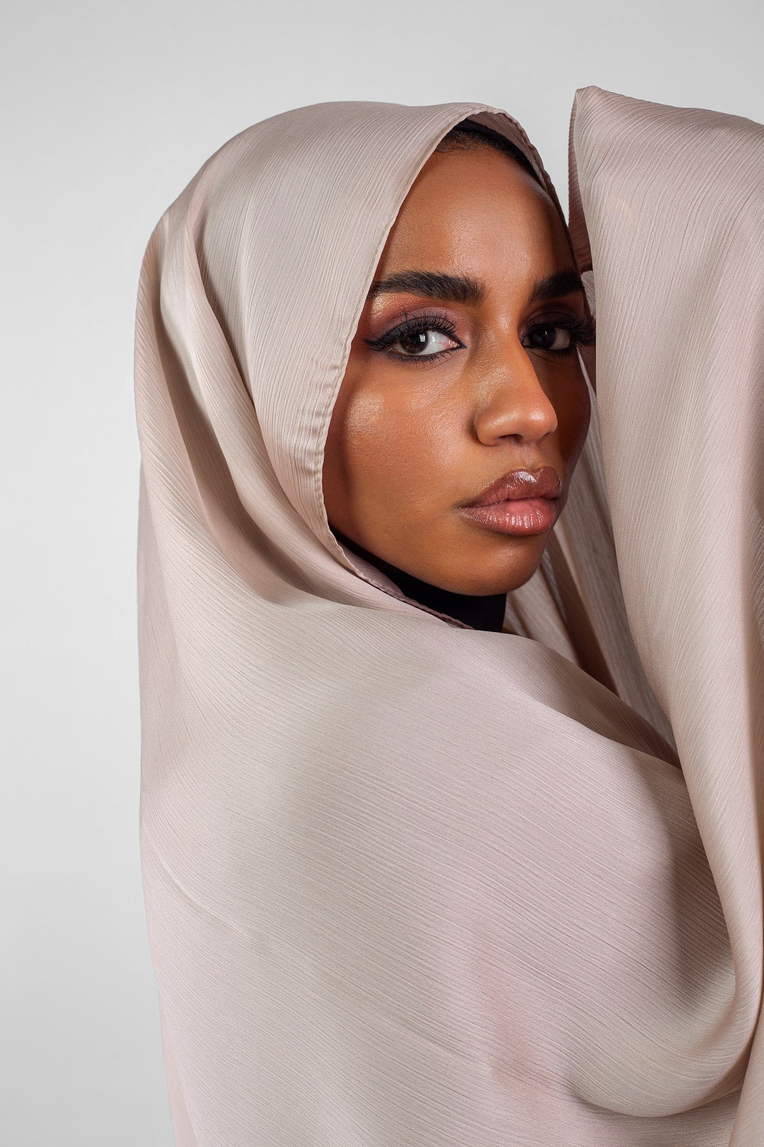 Crinkle Silk Satin Hijab- Light Coffee