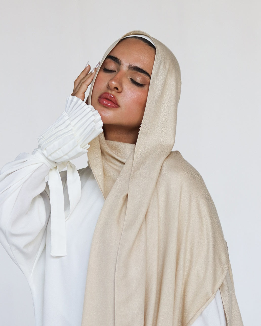 Elegance Modal Hijab -Light Beige