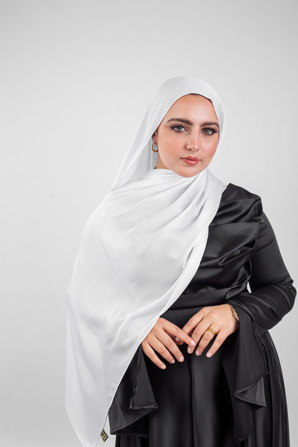 Crinkle Silk Satin Hijab- Off White