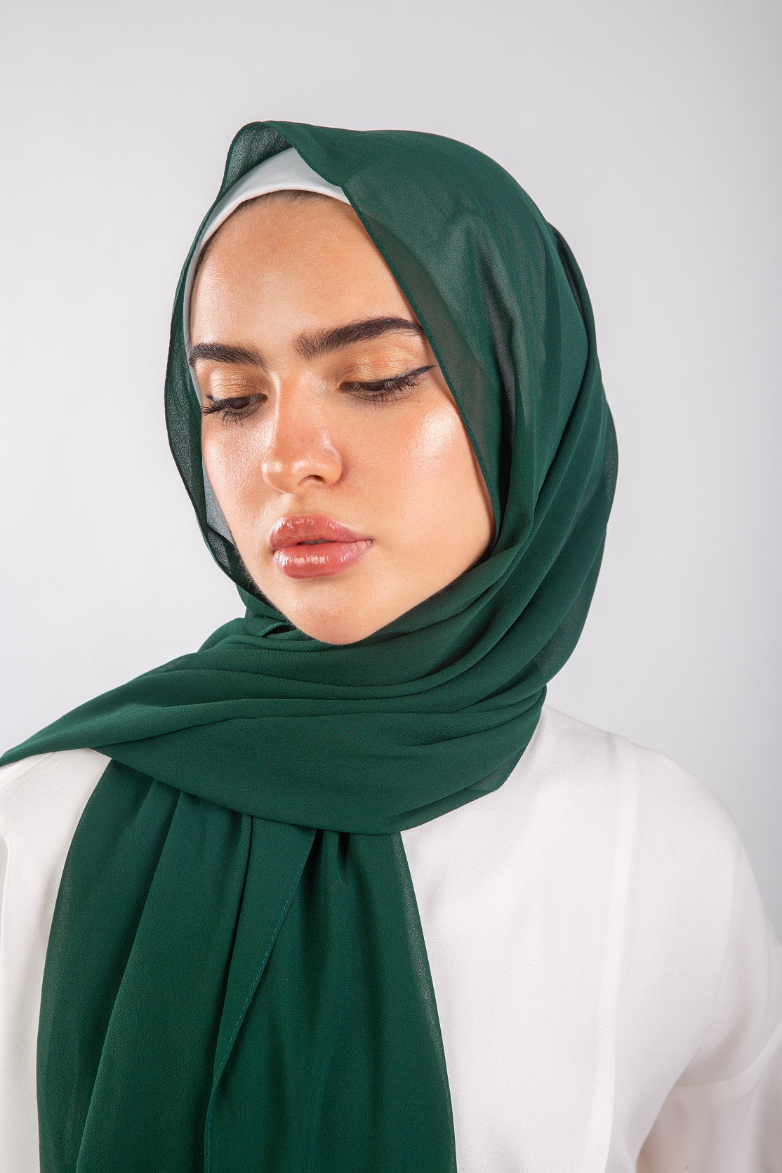 Essential Chiffon Hijab-Pine Green