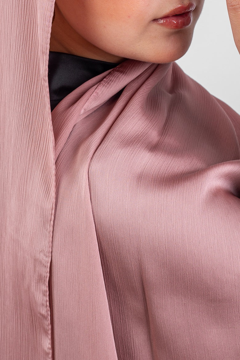 Crinkle Silk Satin Hijab-Pale Pink